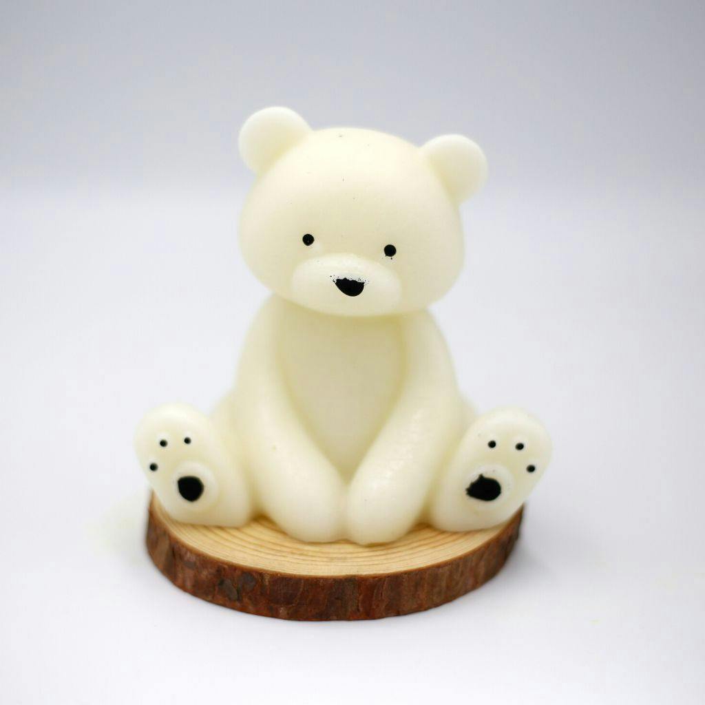 Sitting Bear Scented Wax
